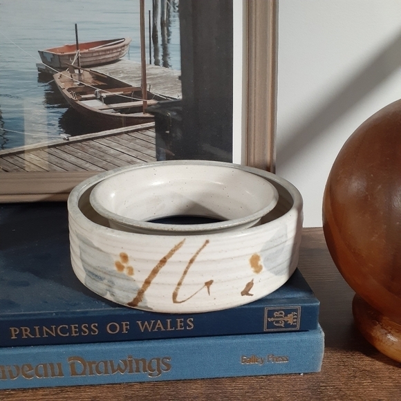 Signed Pottery Floral Ring - Picture 6 of 7